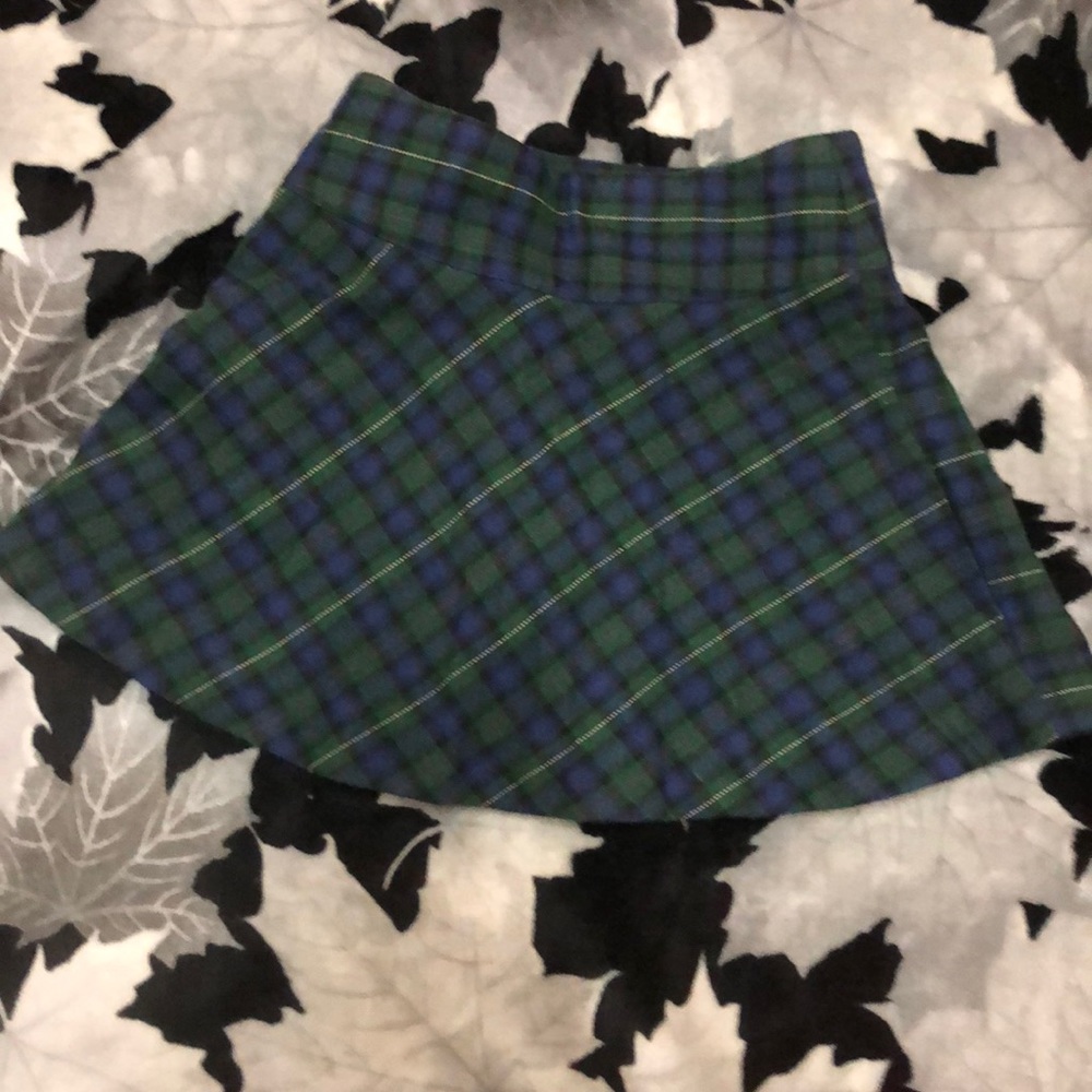 Lands End Kids Plaid Holiday Skirt - Picture 9 of 9